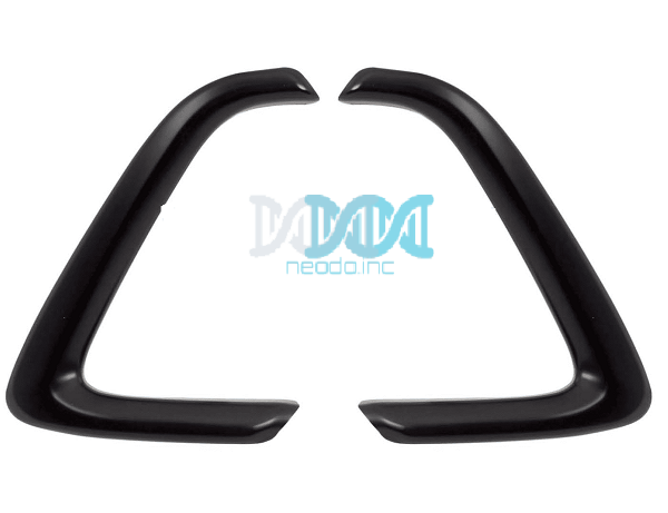 Lower Grille Ganish 2 Piece Black Toyota Hi-Lux 2015