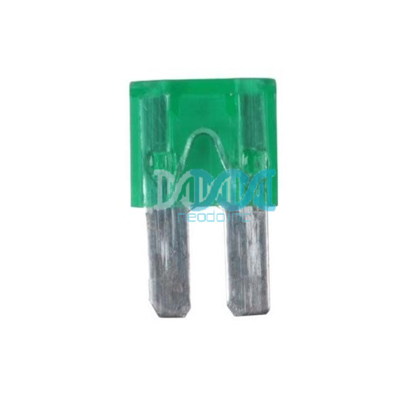 NEO-12672 Mini Fuse Plug New In 30Amp (100 pieces)