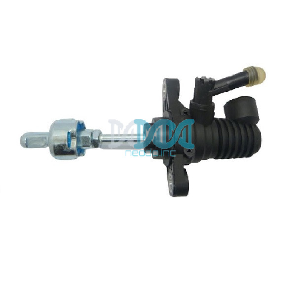 Clutch Master Cylinder Fortuner-Hilux-Prada-